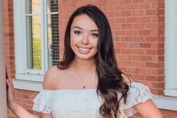 Julia Della Torre